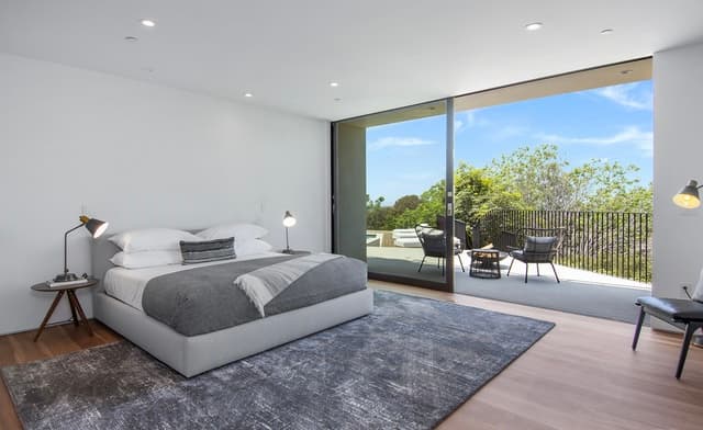 9040 Alto Cedro Dr. Beverly Hills CA 90210 - Image 9