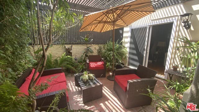 444-446 Smithwood Dr. Beverly Hills CA 90212 - Image 4