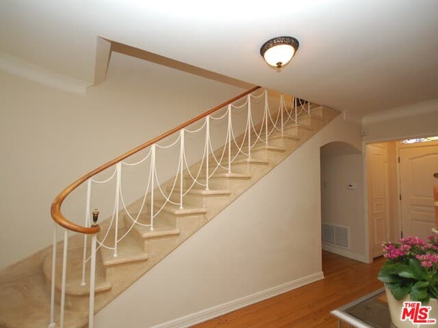 444-446 Smithwood Dr. Beverly Hills CA 90212 - Image 5
