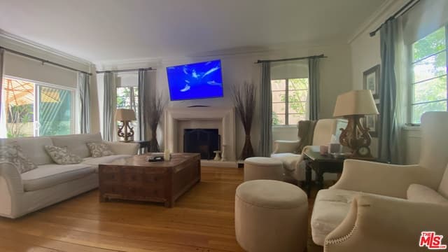 444-446 Smithwood Dr. Beverly Hills CA 90212 - Image 11