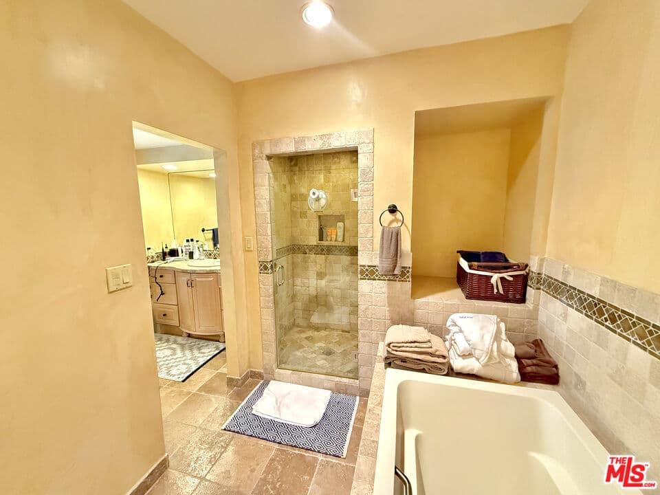524 N. Bedford Dr. Beverly Hills CA 90210 - Image 11