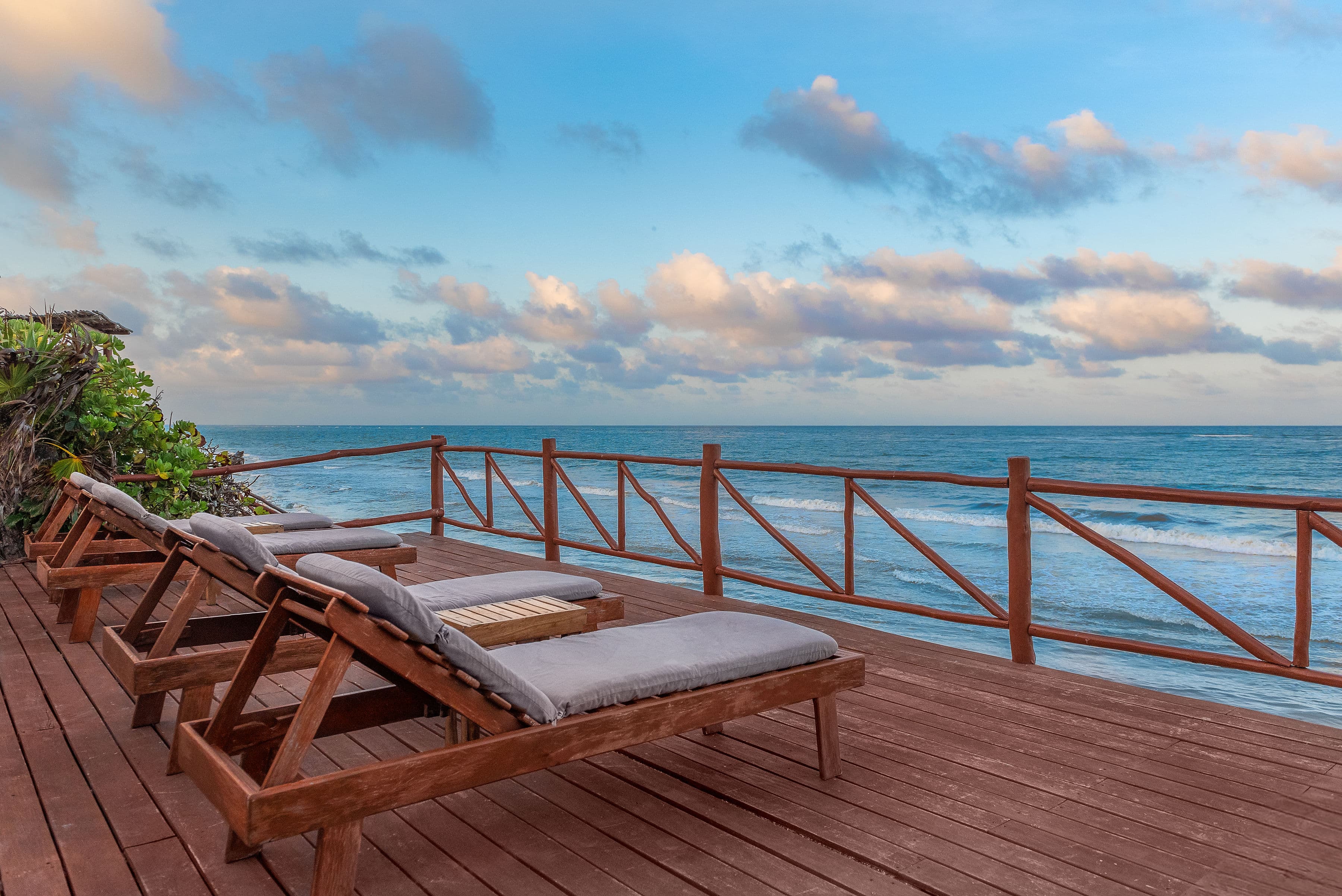 Casa Sofia | 5 Bedroom Beachfront Villa - Image 2