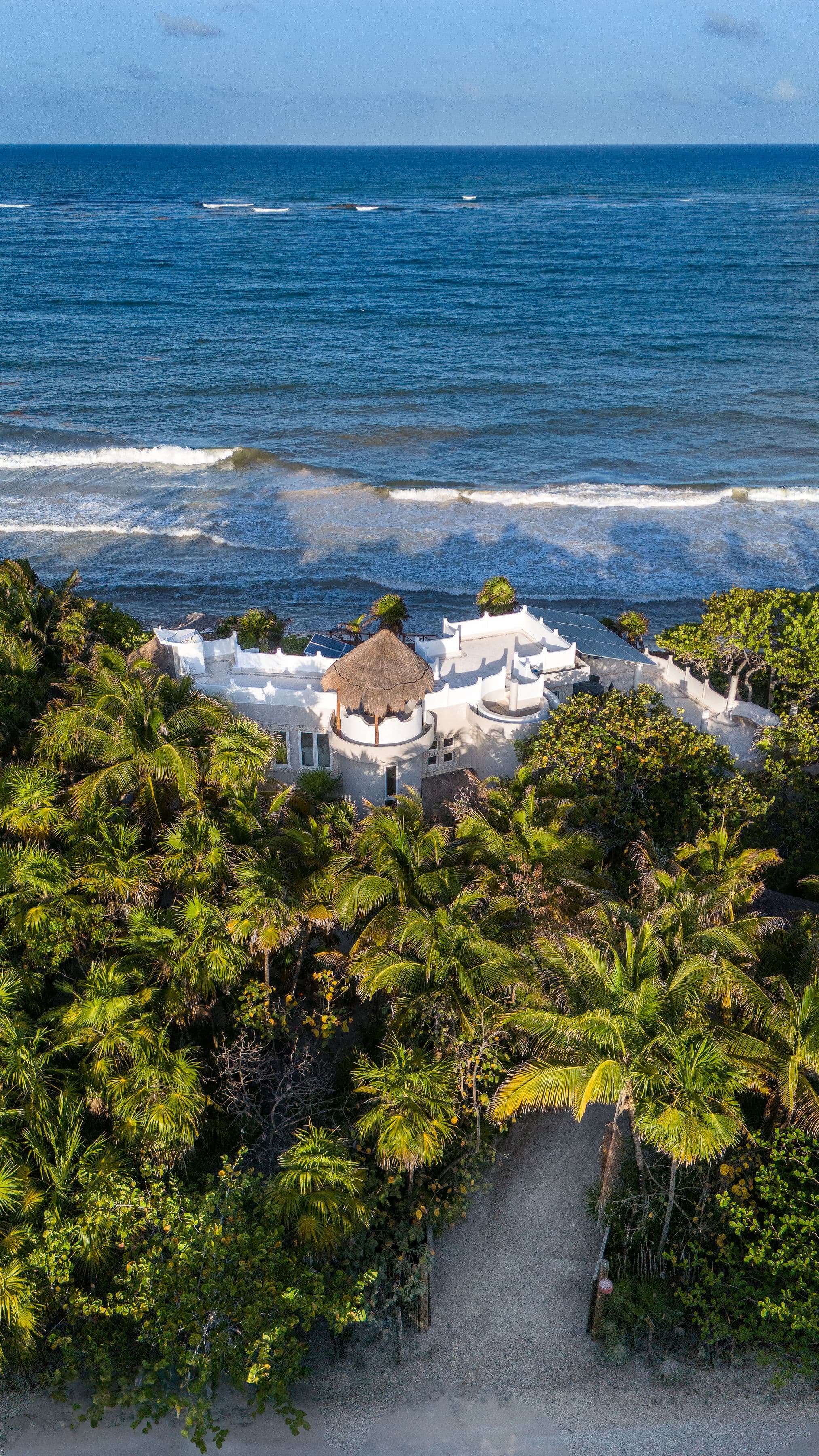 Casa Sofia | 5 Bedroom Beachfront Villa - Image 30