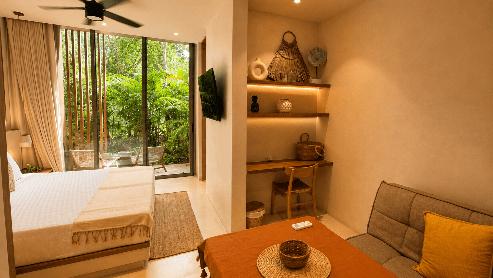 Aflora Poolside | 1 Bed Exclusive Studio - Image 5