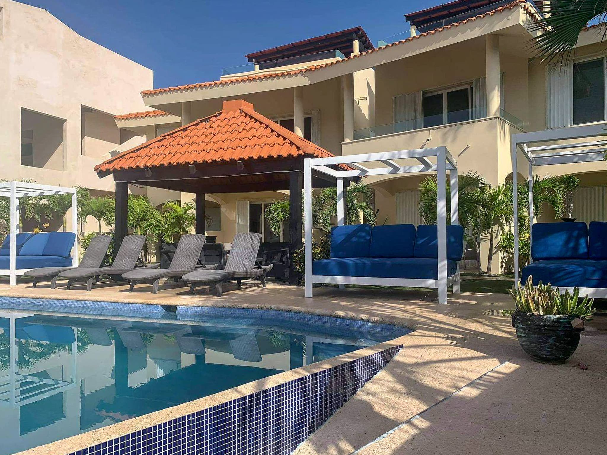 Nautica | 8 Unit Marina Front Building - Image 10