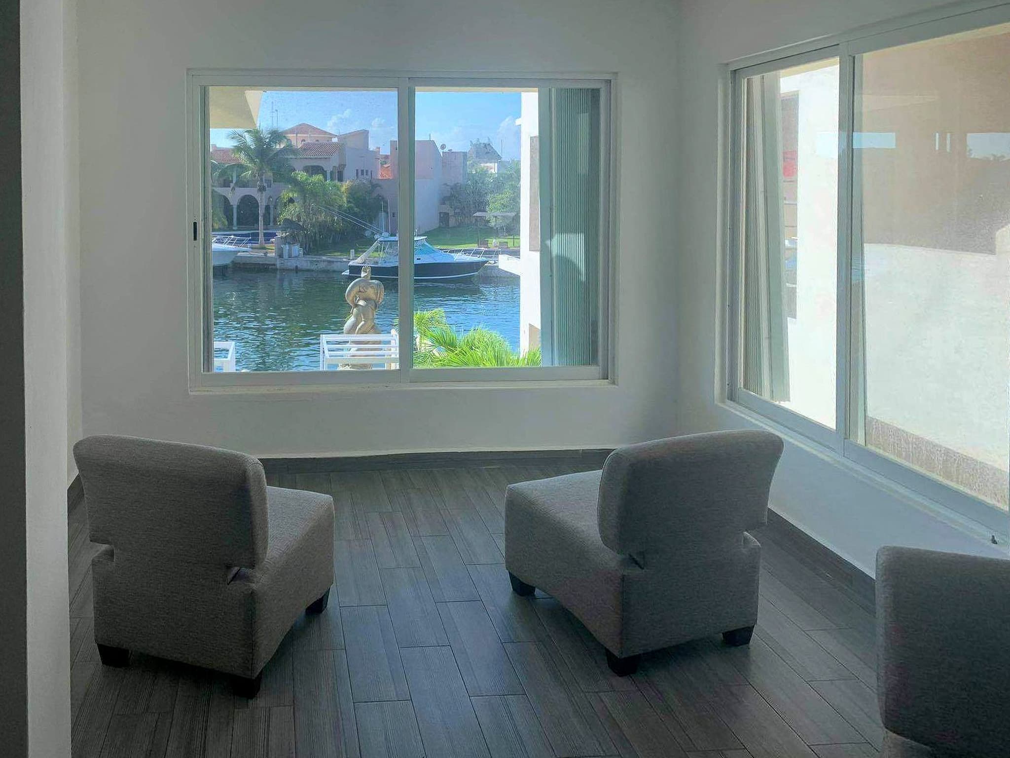 Nautica | 8 Unit Marina Front Building - Image 19
