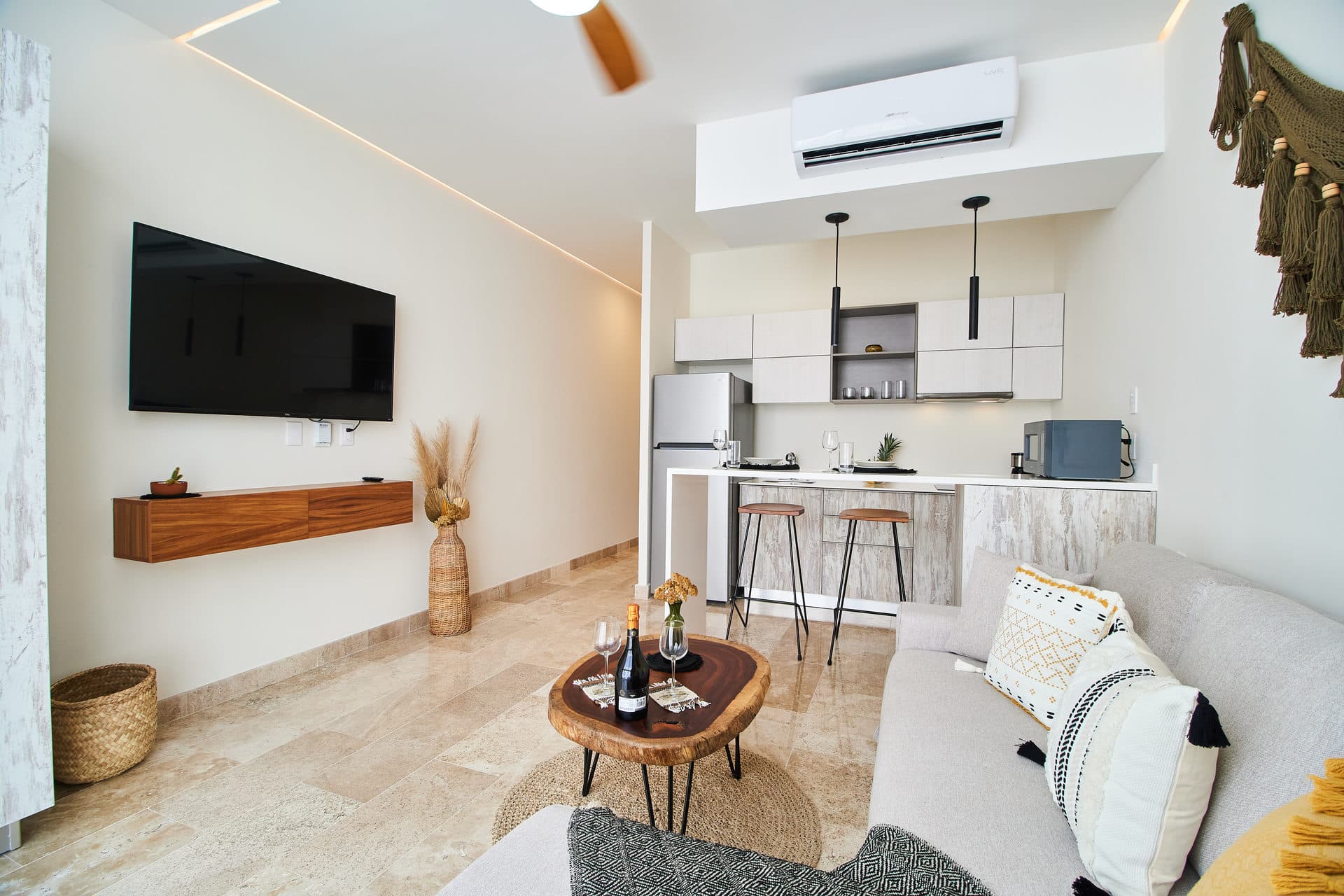The Elle | Two-Level Penthouse with Plunge Pool - Image 6