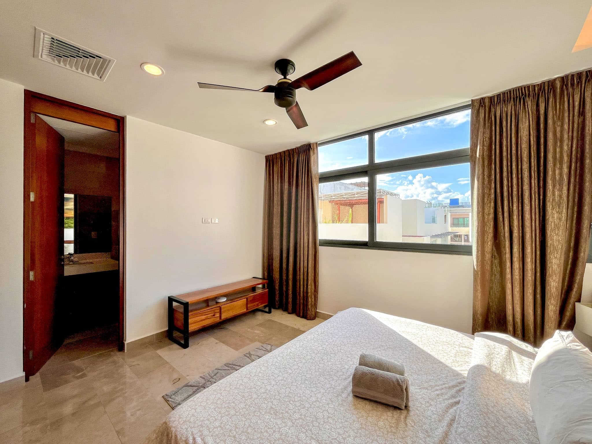 Villa Mirage - Image 26