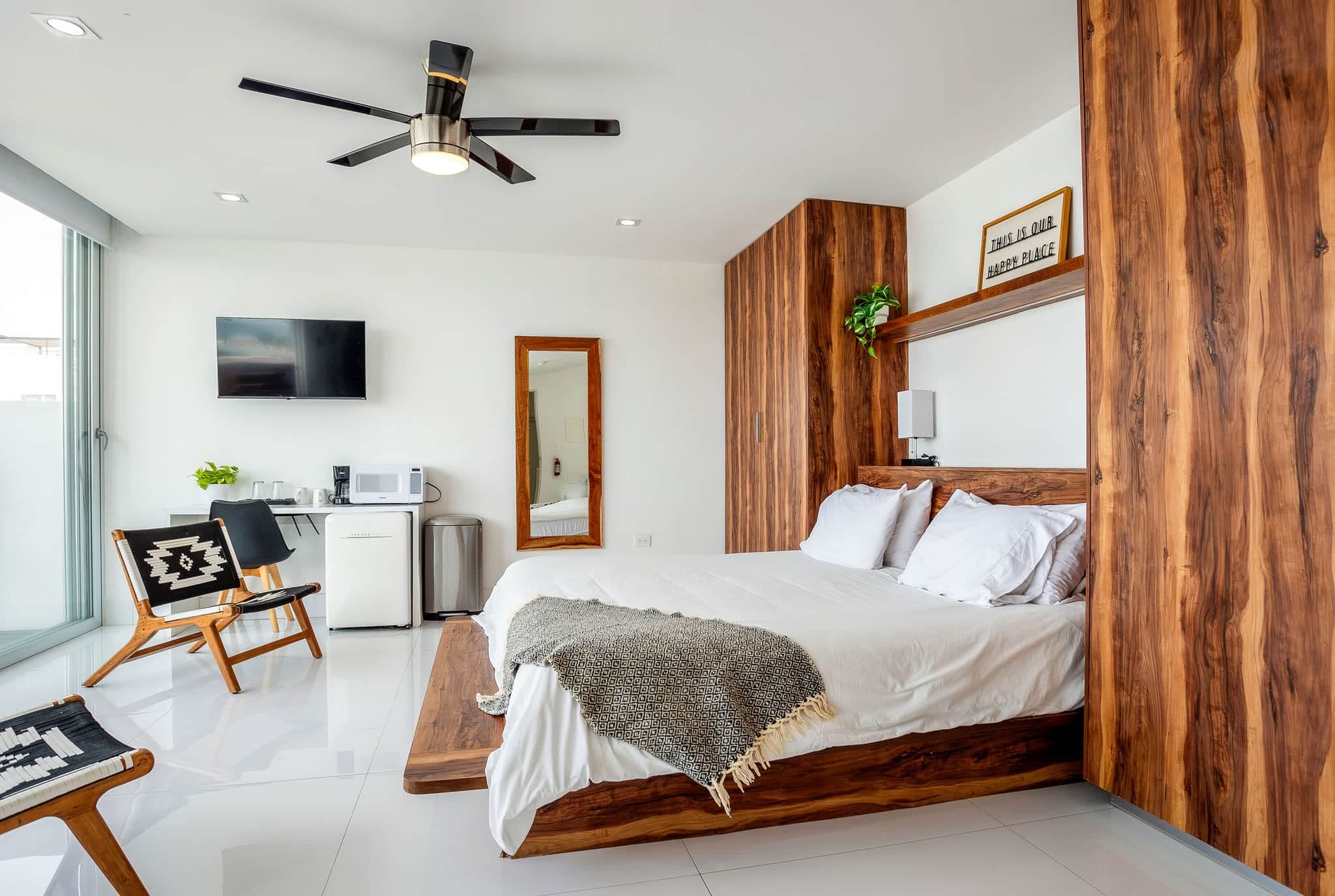 DK05 – 401 - Image 16