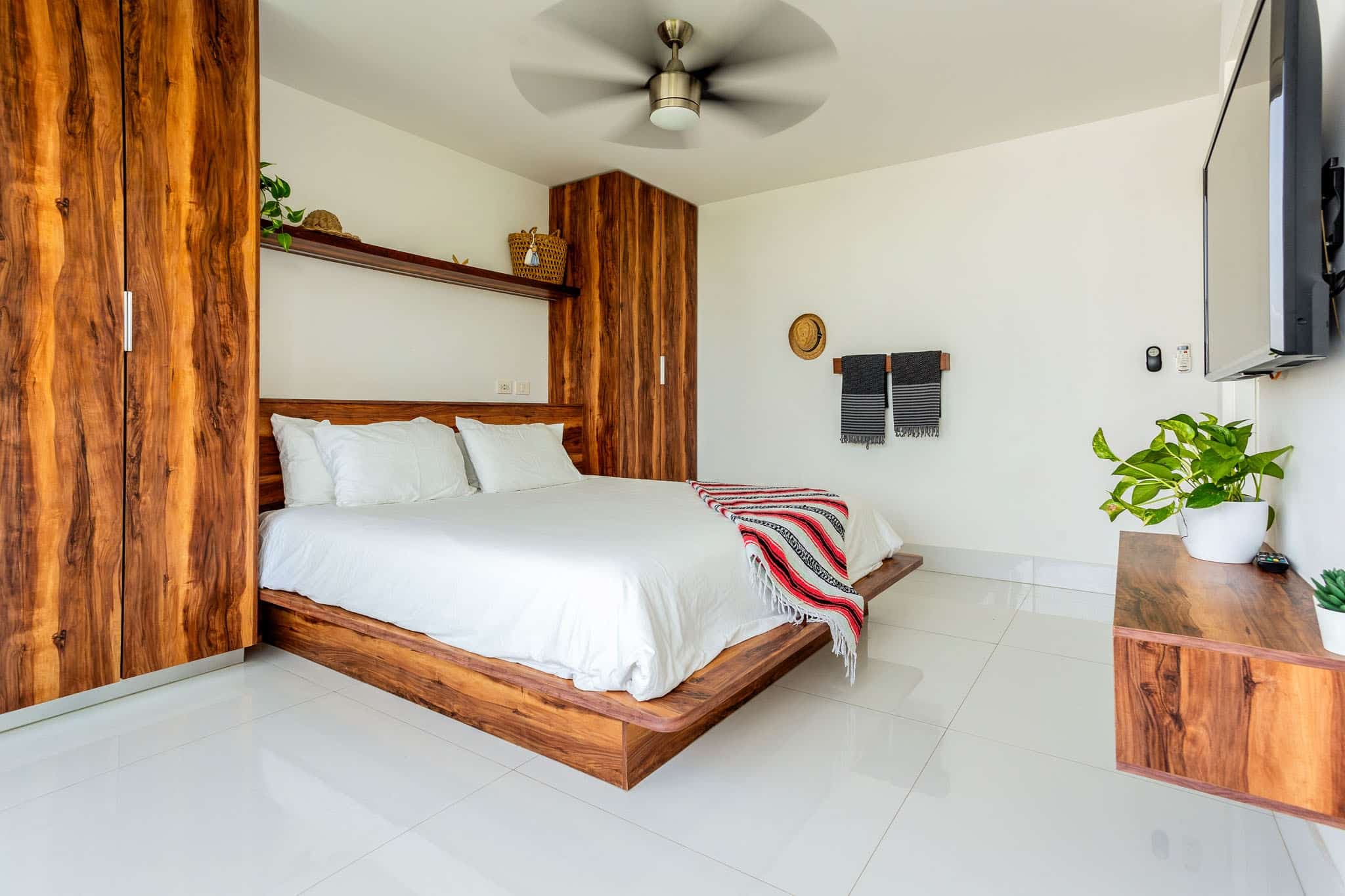 DK05 – 401 - Image 22