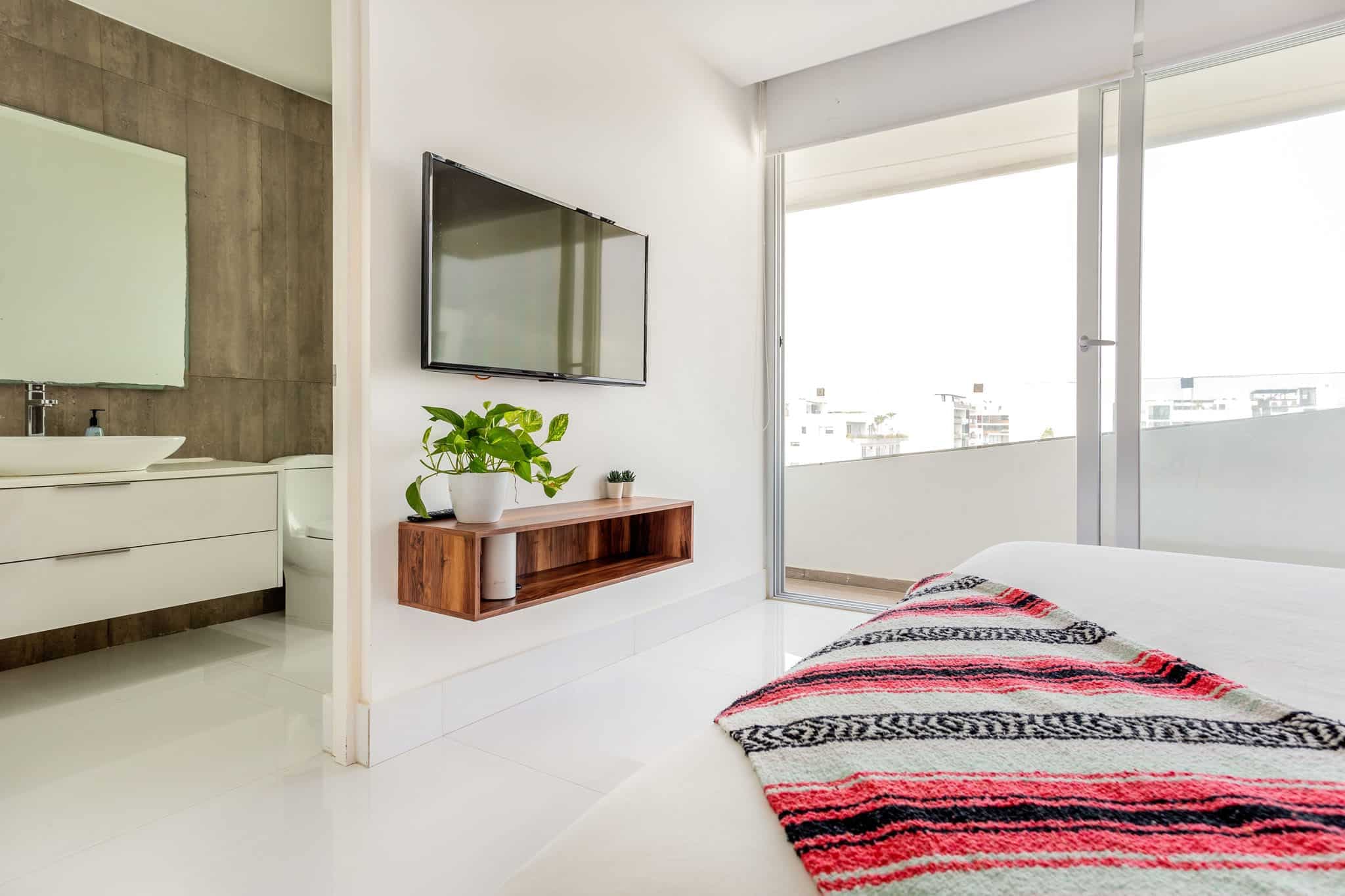 DK05 – 401 - Image 24