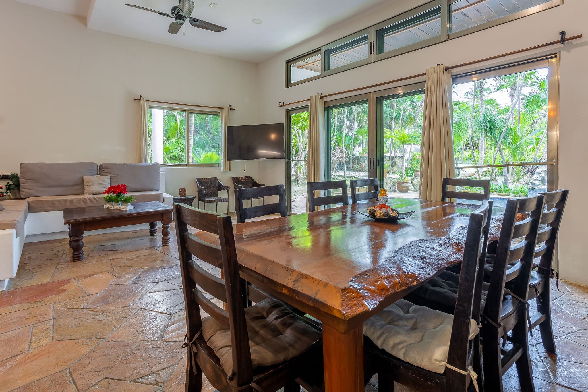 Autumns Retreats - Image 2