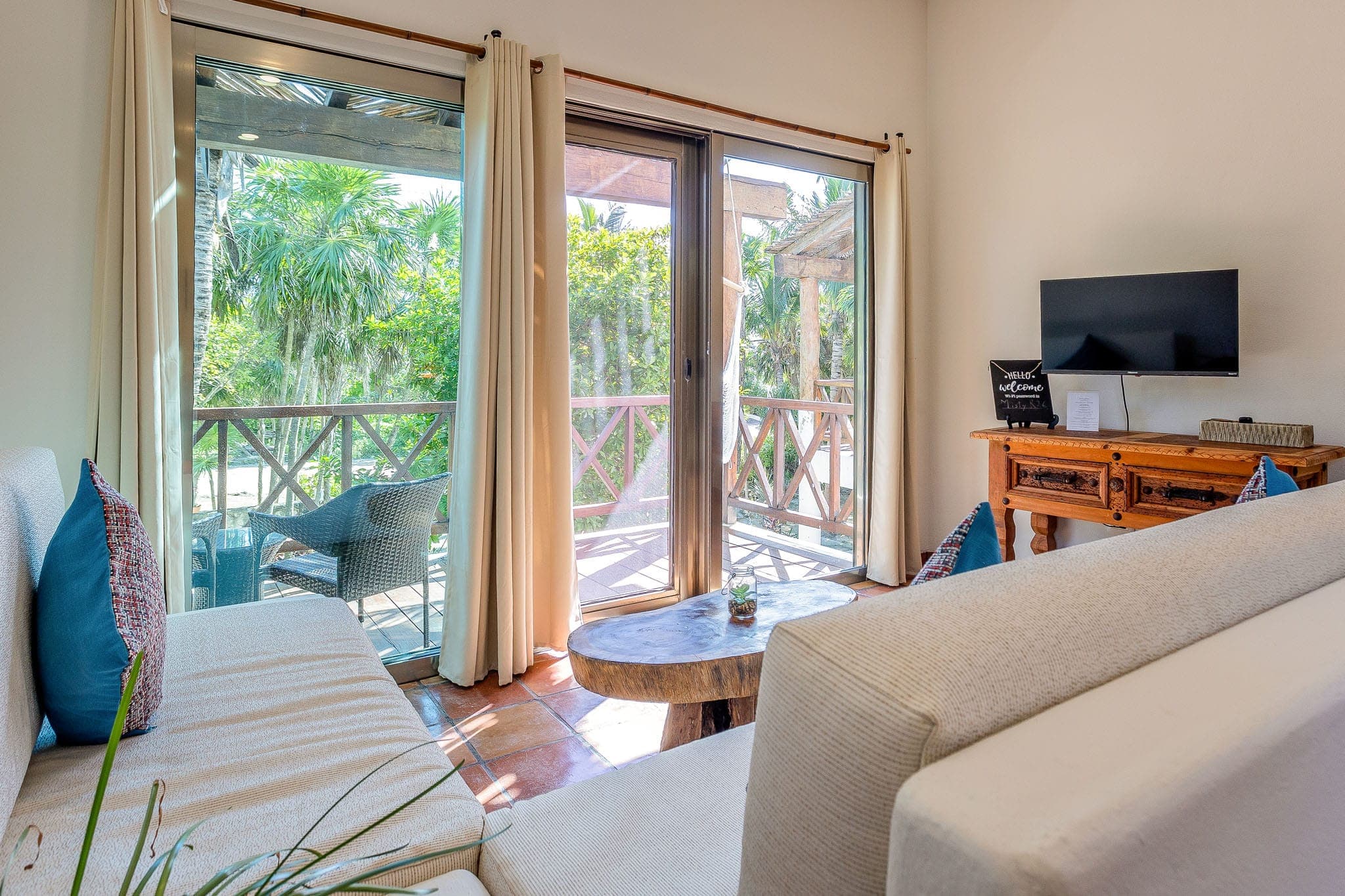 Autumns Retreats - Image 23