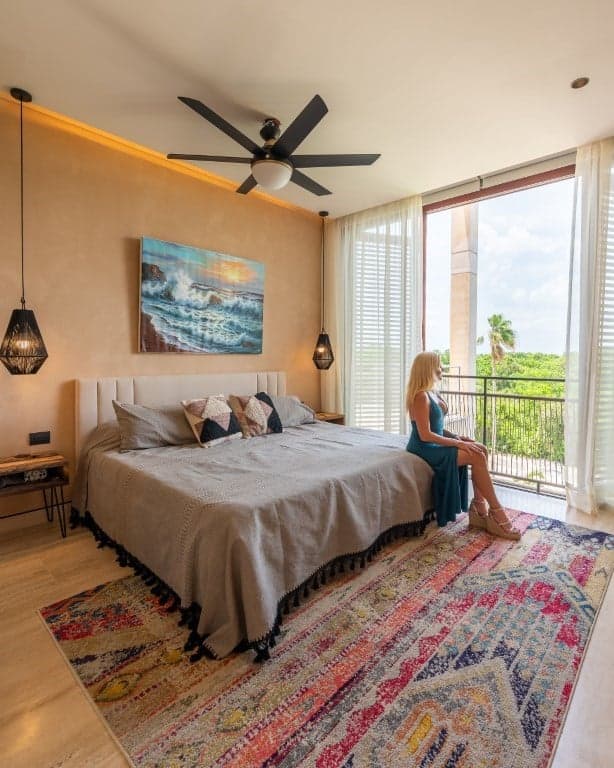 The Village 306 - Image 11