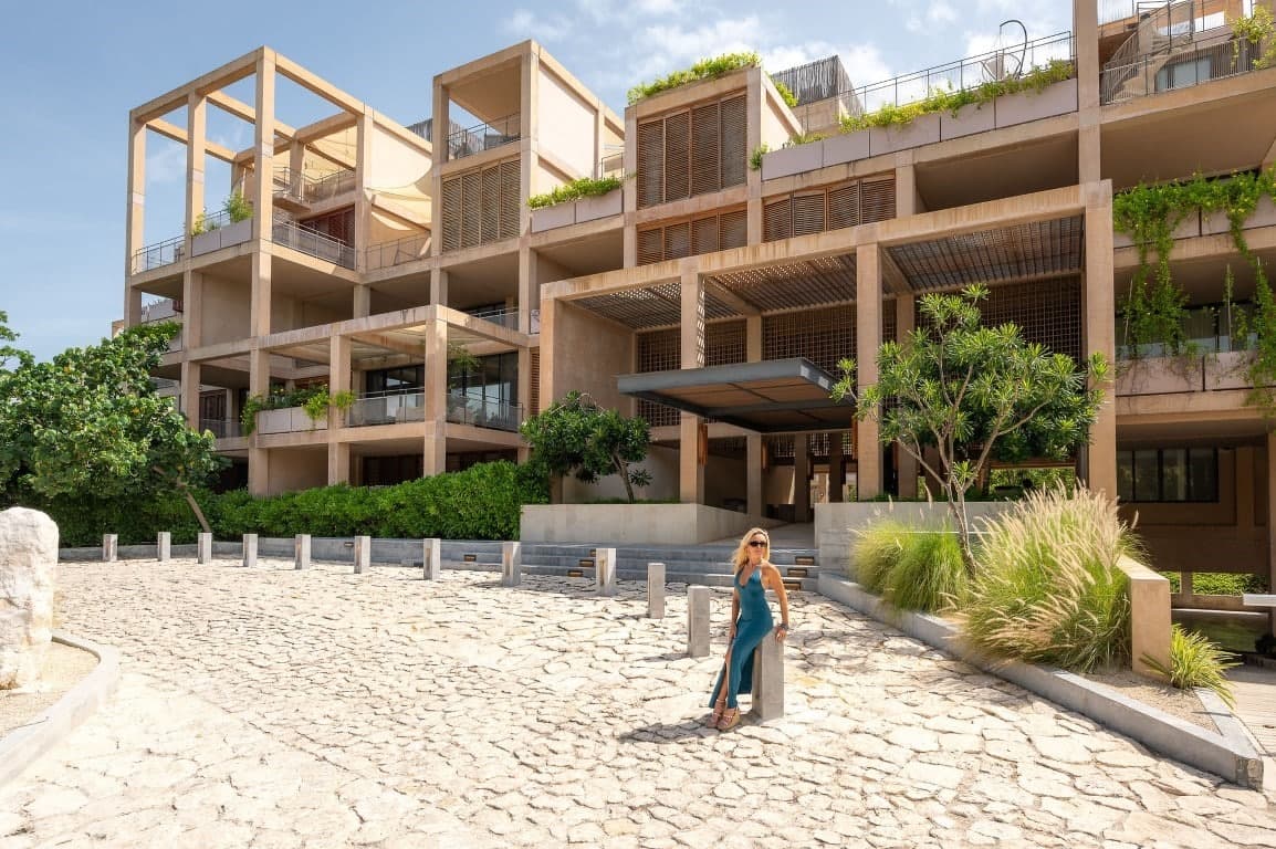 The Village 306 - Image 6