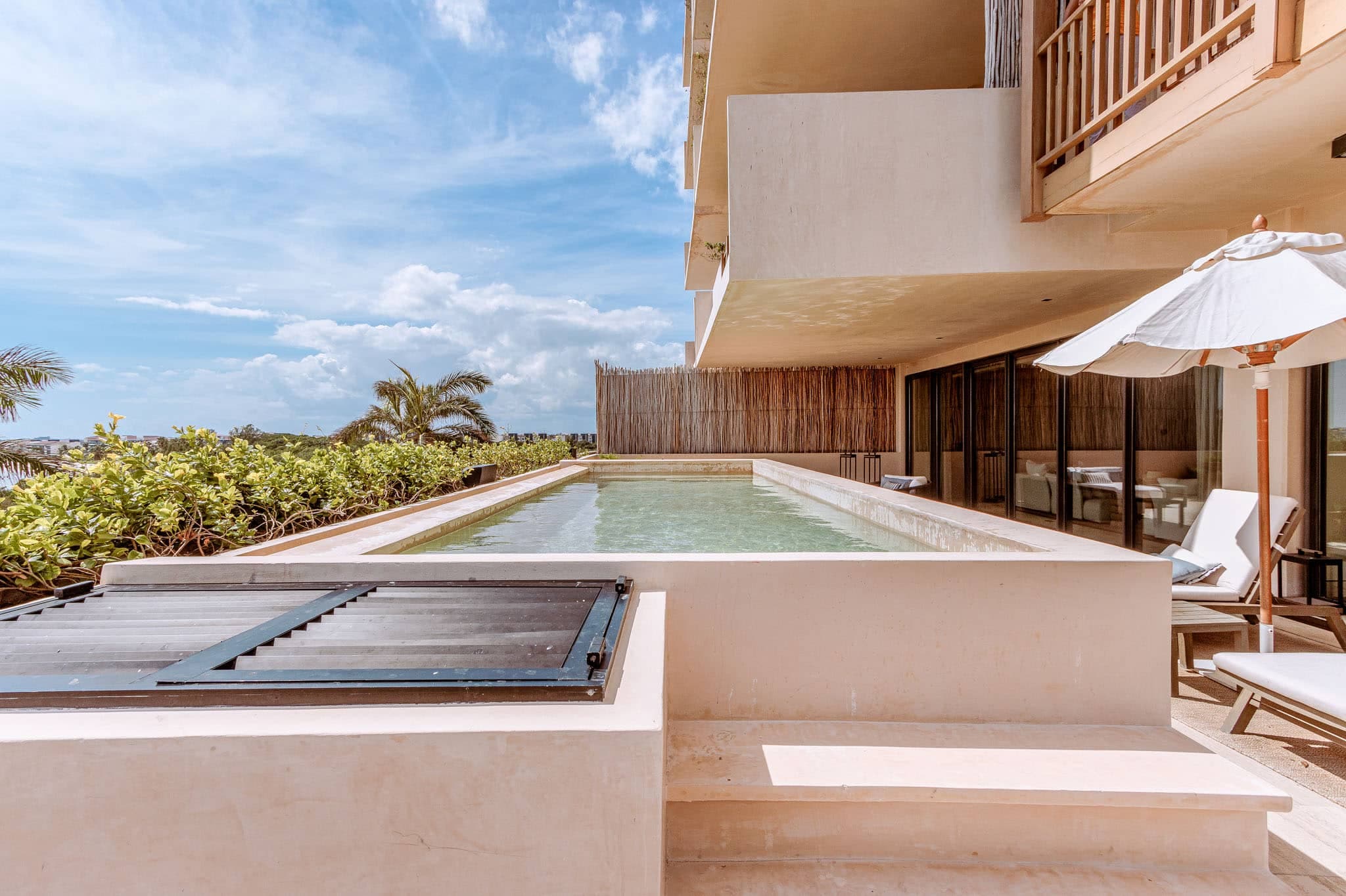 Costa Residences 1-3B - Image 15