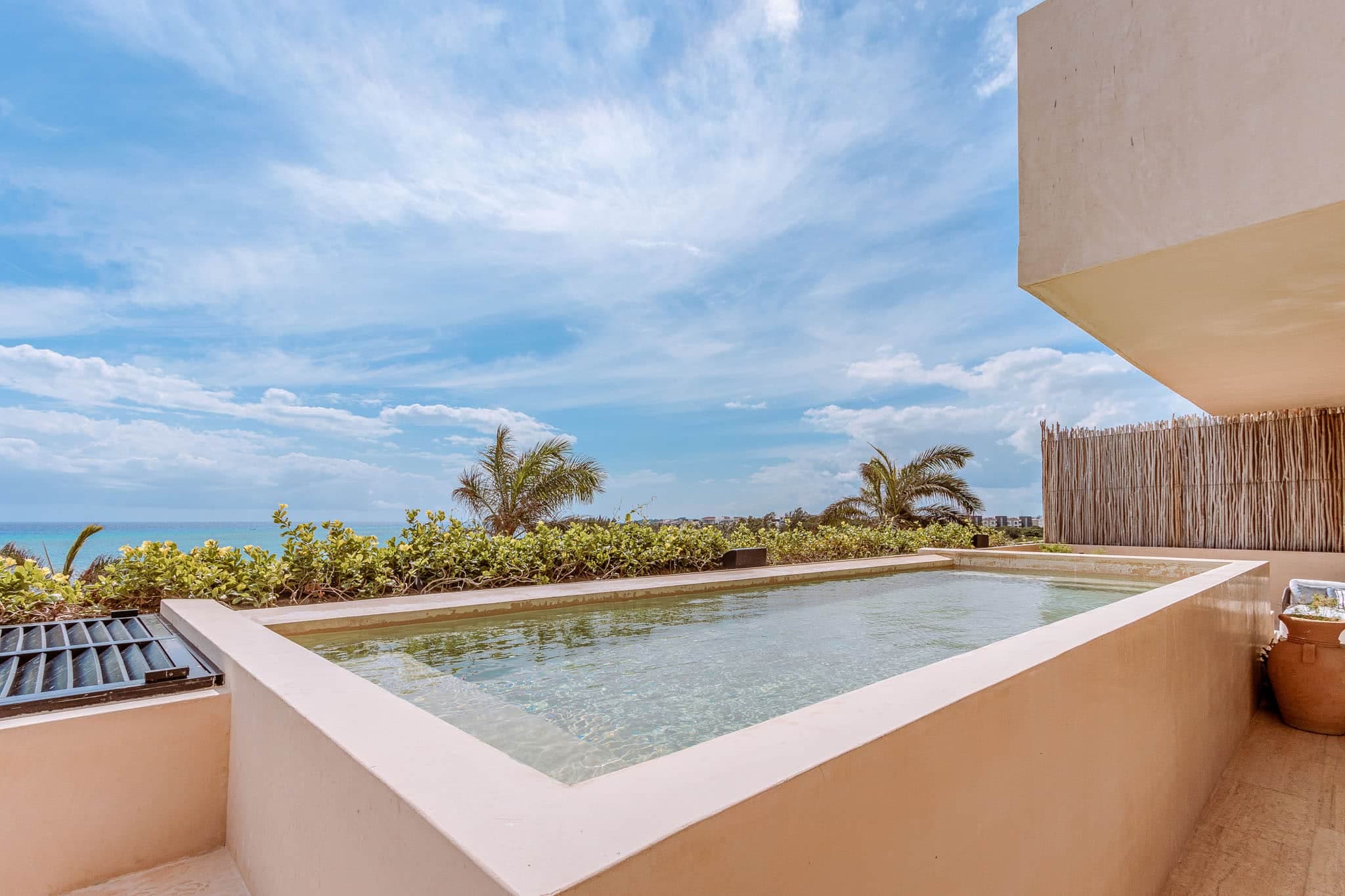 Costa Residences 1-3B - Image 17