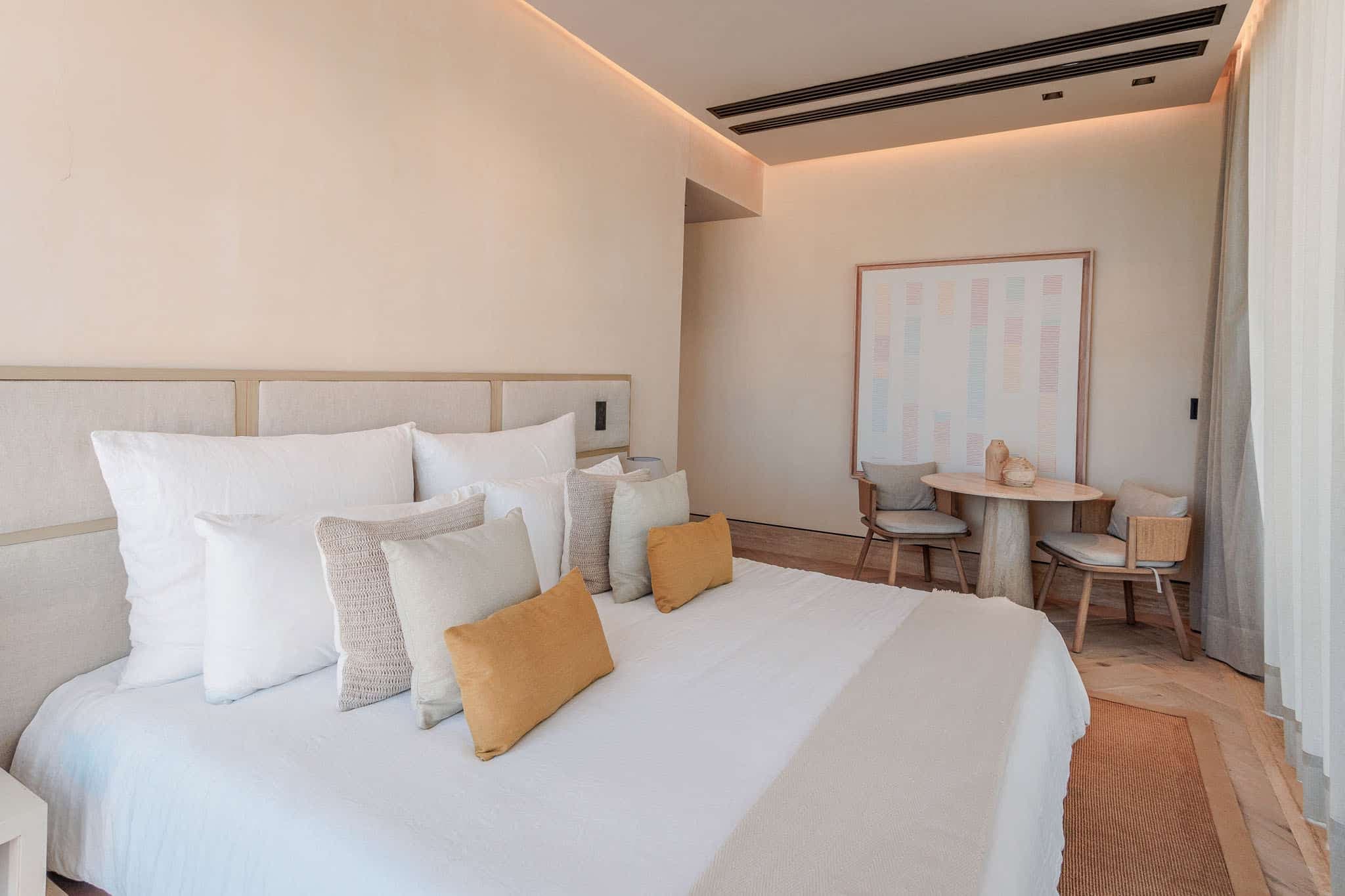 Costa Residences 1-3B - Image 31