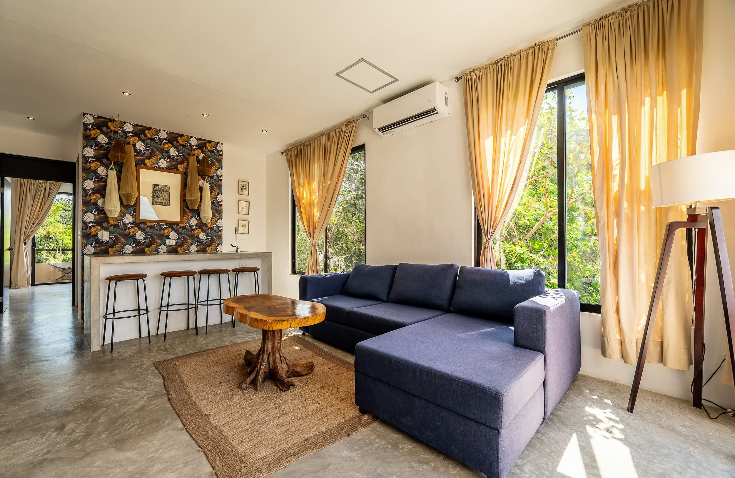 10 Unit Hotel/Apartment Building - Image 63