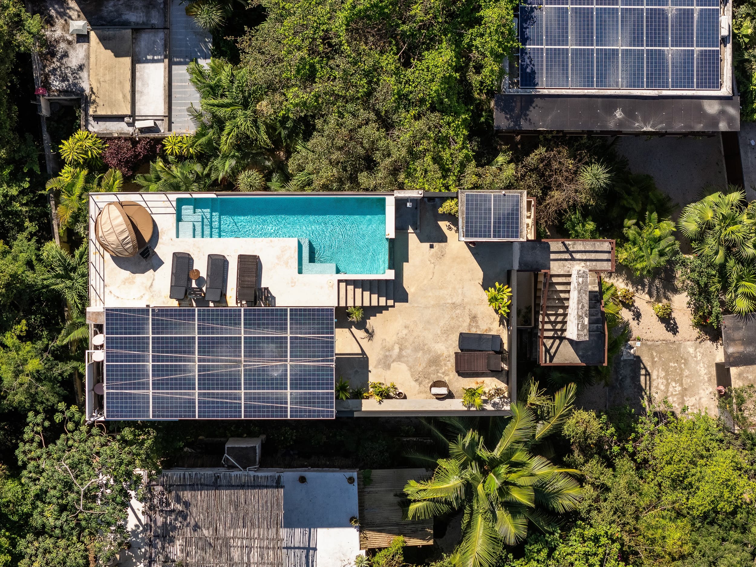 10 Unit Hotel/Apartment Building - Image 86