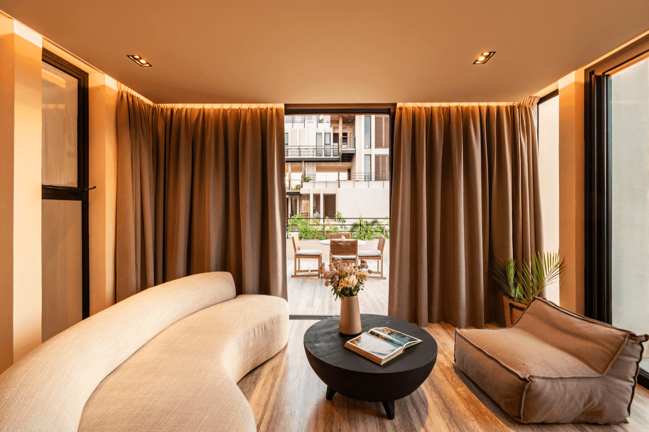 Bespoke D9 - Image 1