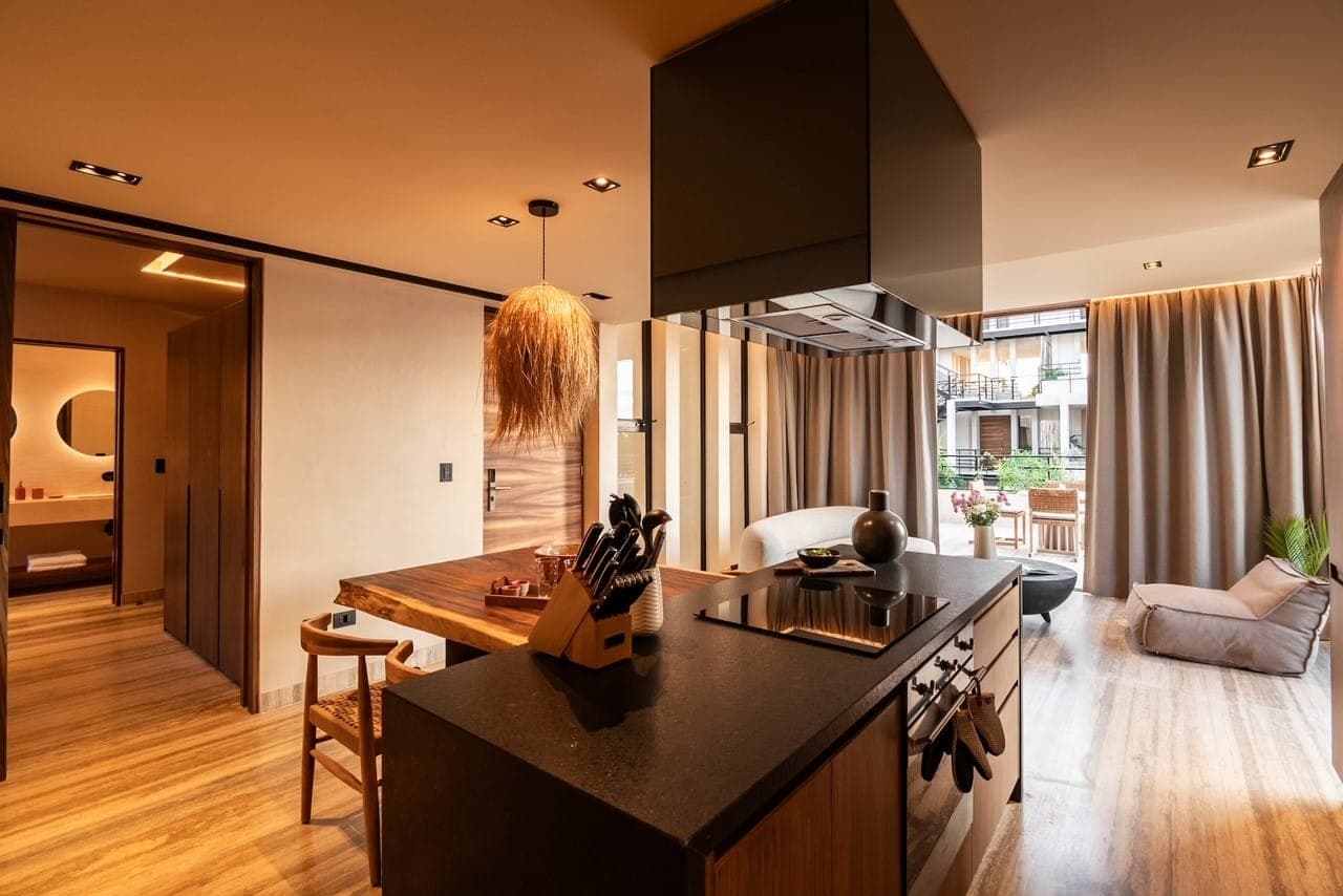 Bespoke D9 - Image 2