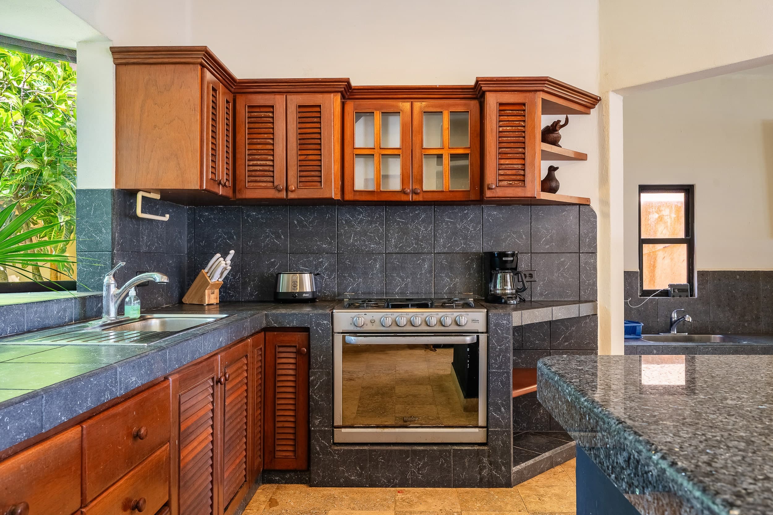 Jade Bay 8 - Image 23