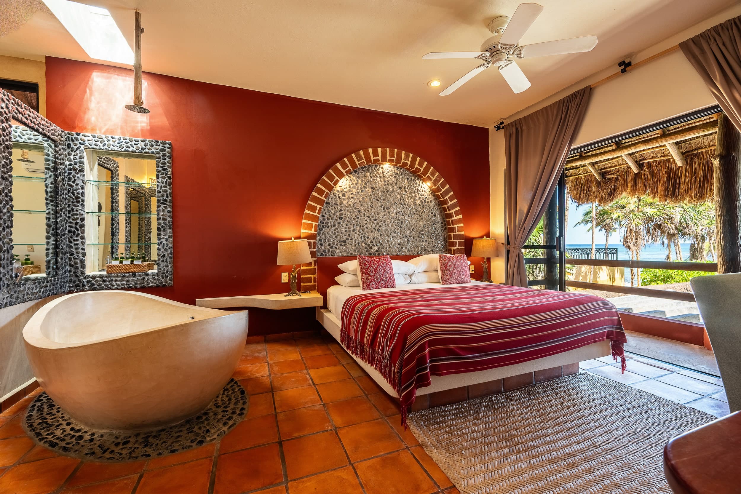 Jade Bay 8 - Image 25