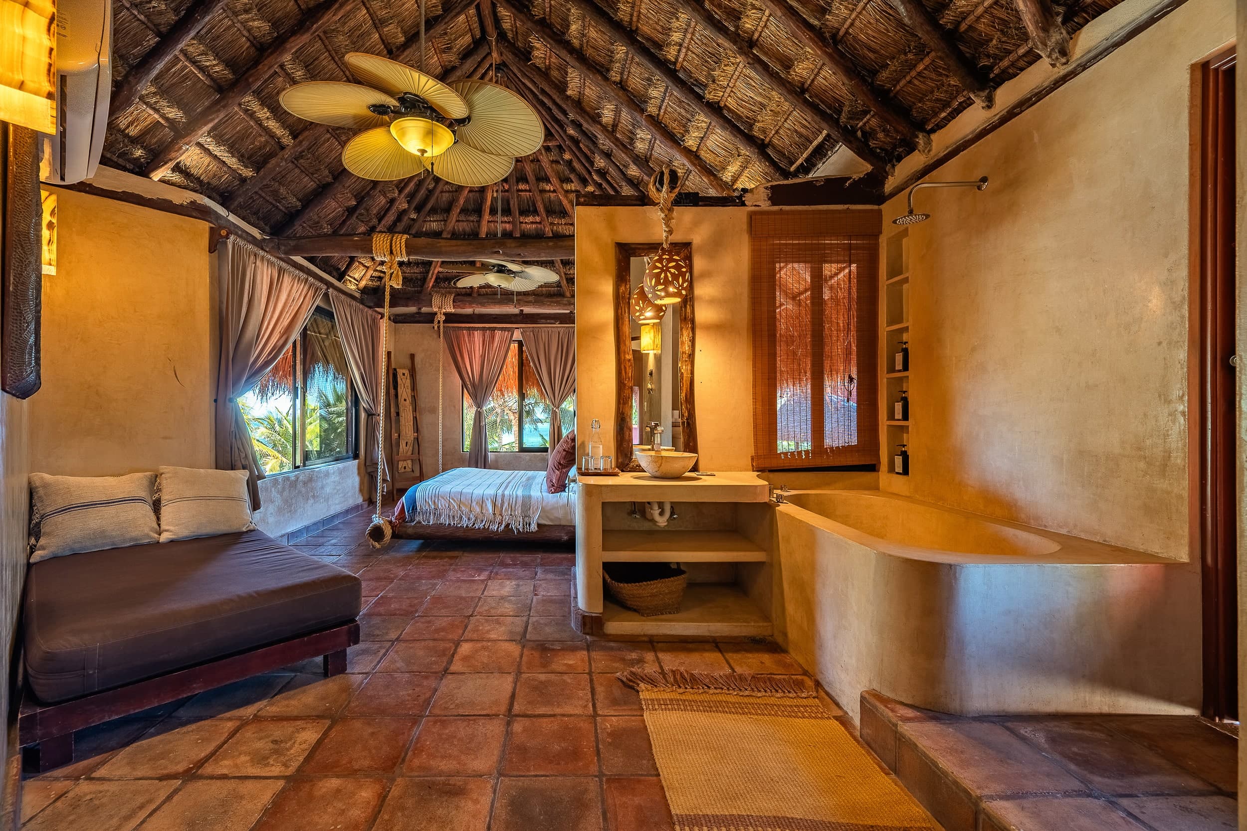 Jade Bay 8 - Image 30