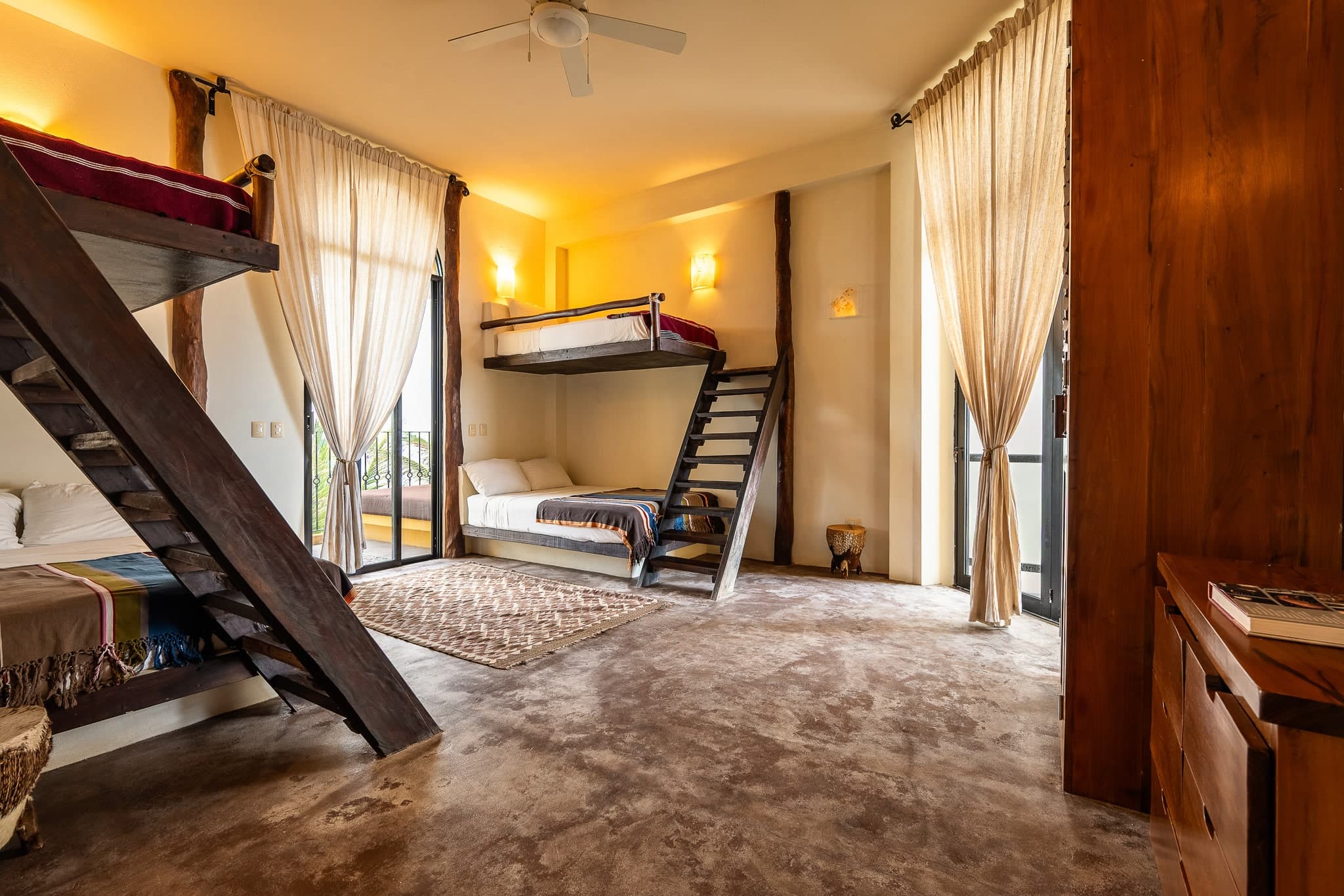 Punta Sur 5 - Image 25