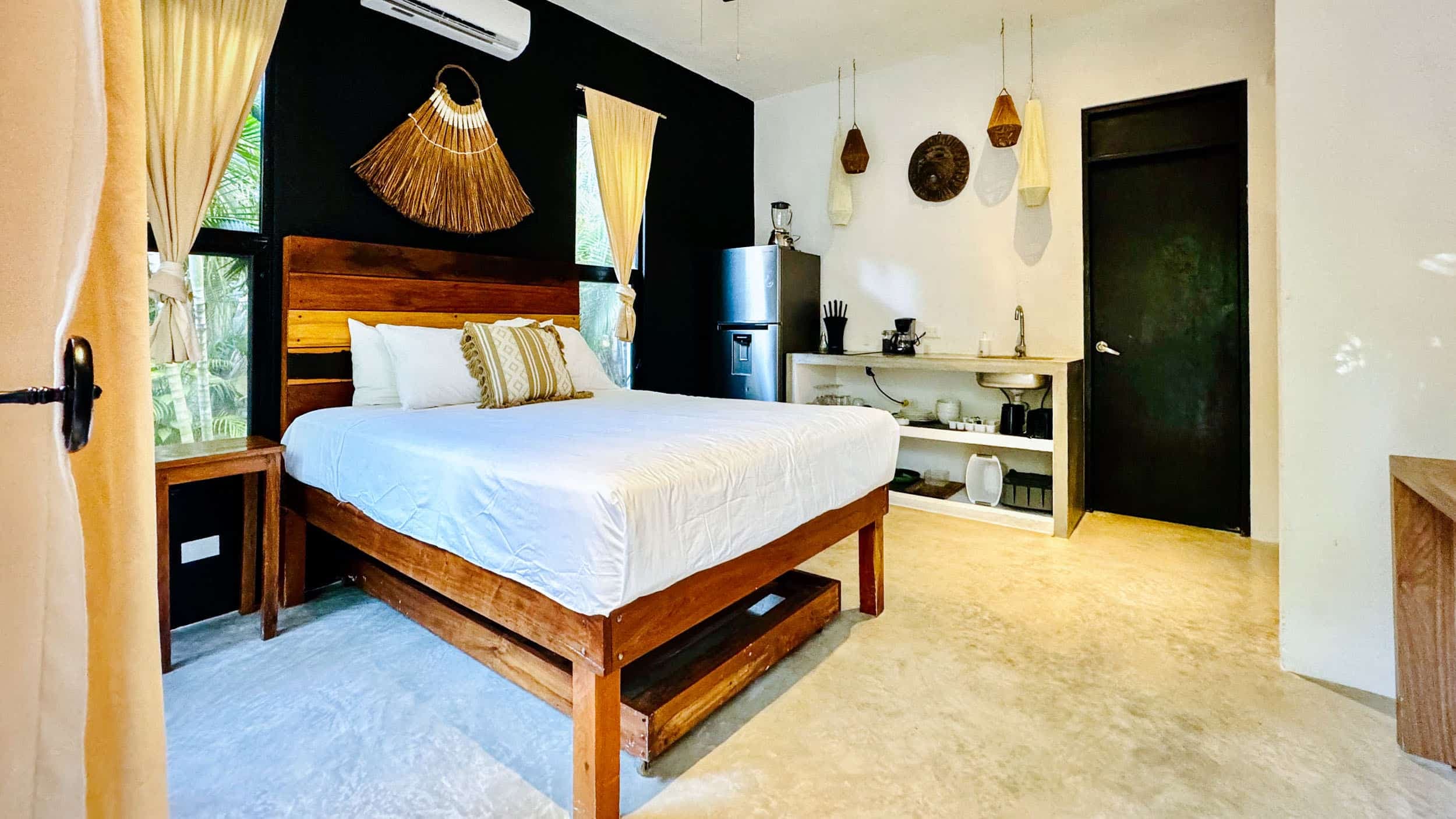 10 Unit Hotel/Apartment Building - Image 40