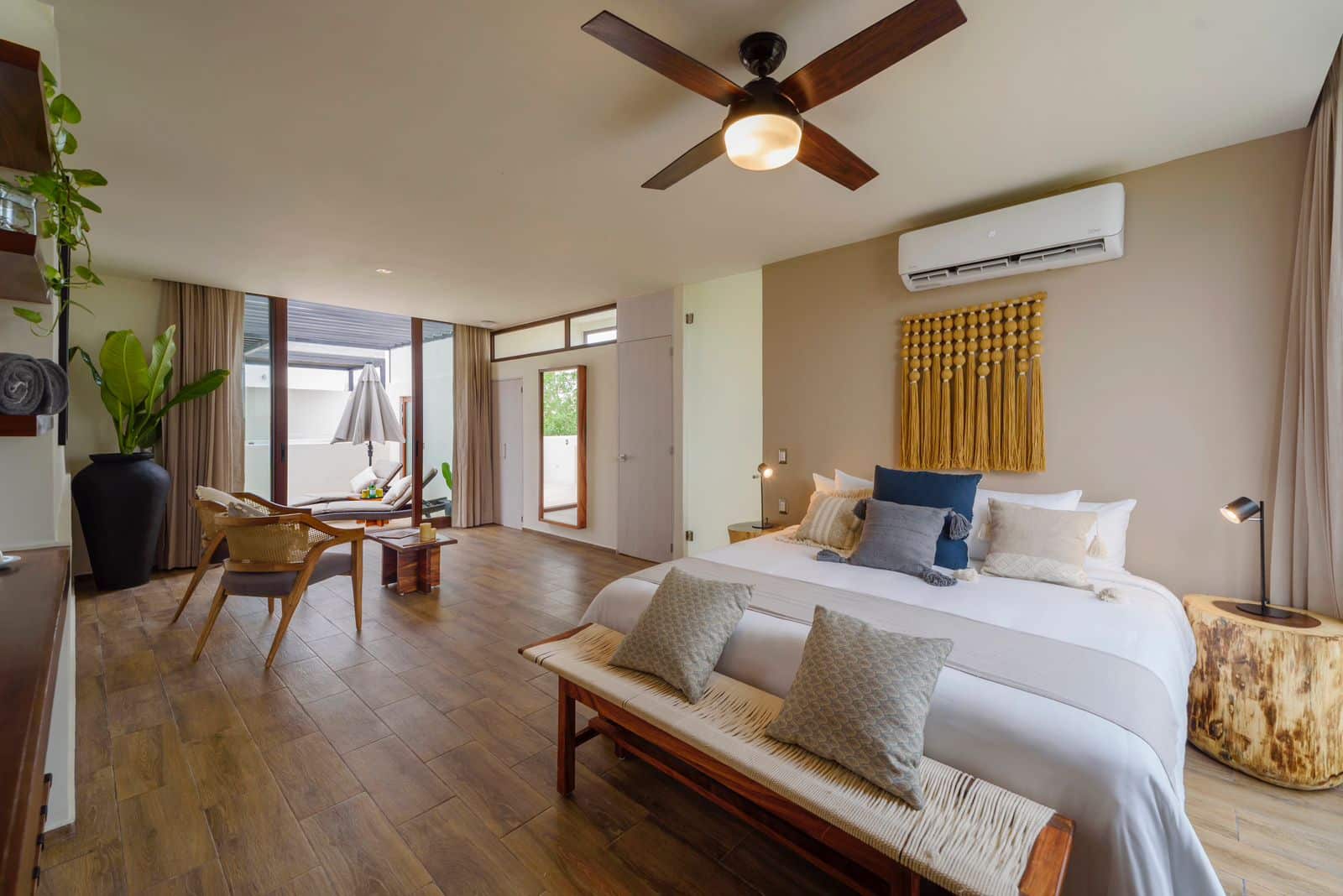 25 Room Boutique Hotel - Image 6