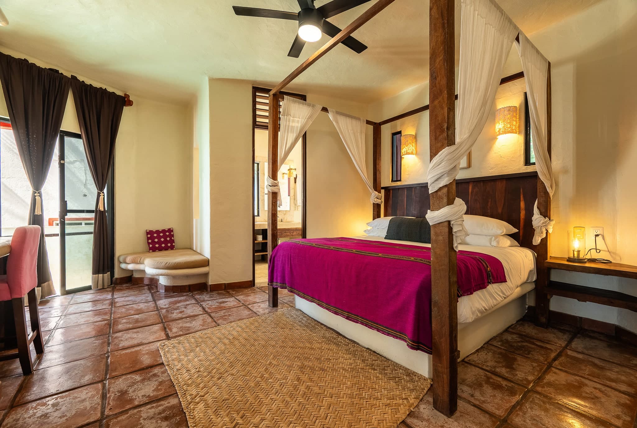 Jade Bay 9 - Image 17