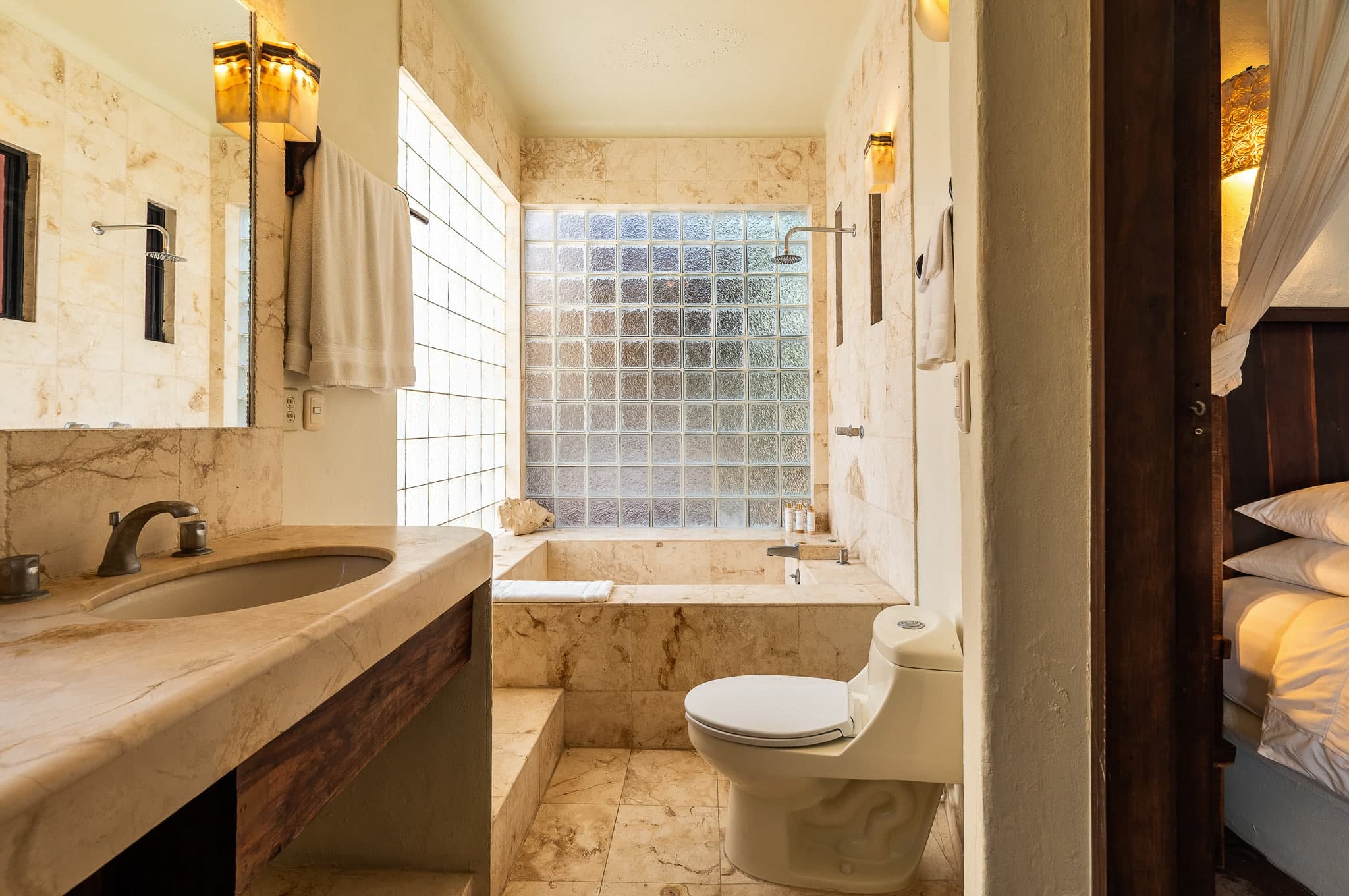 Jade Bay 9 - Image 18