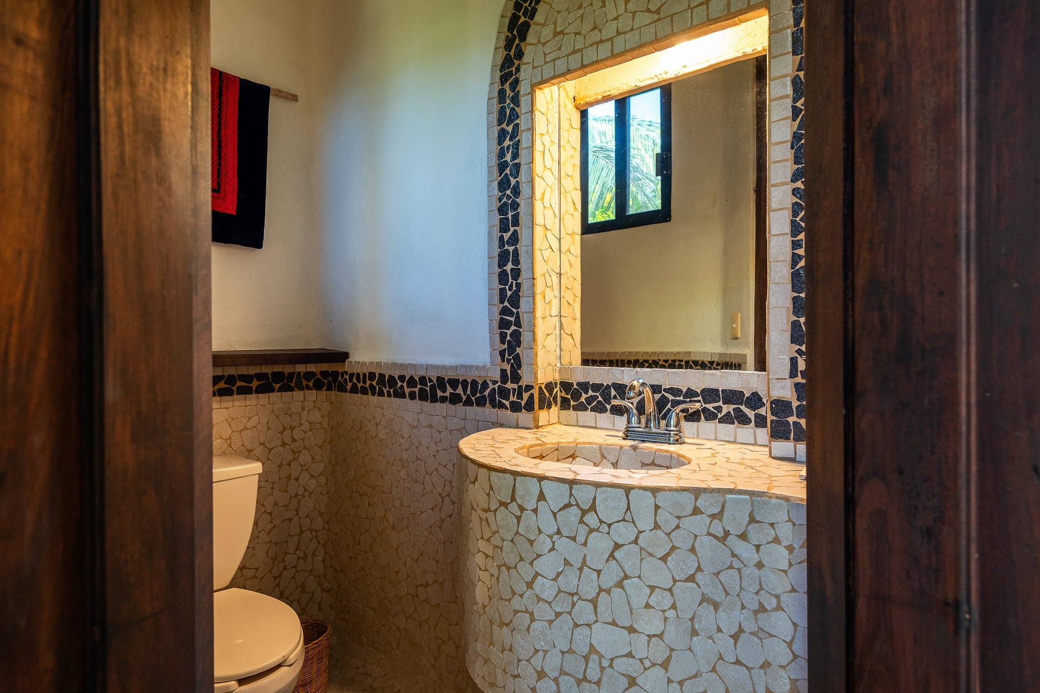 Jade Bay 9 - Image 19