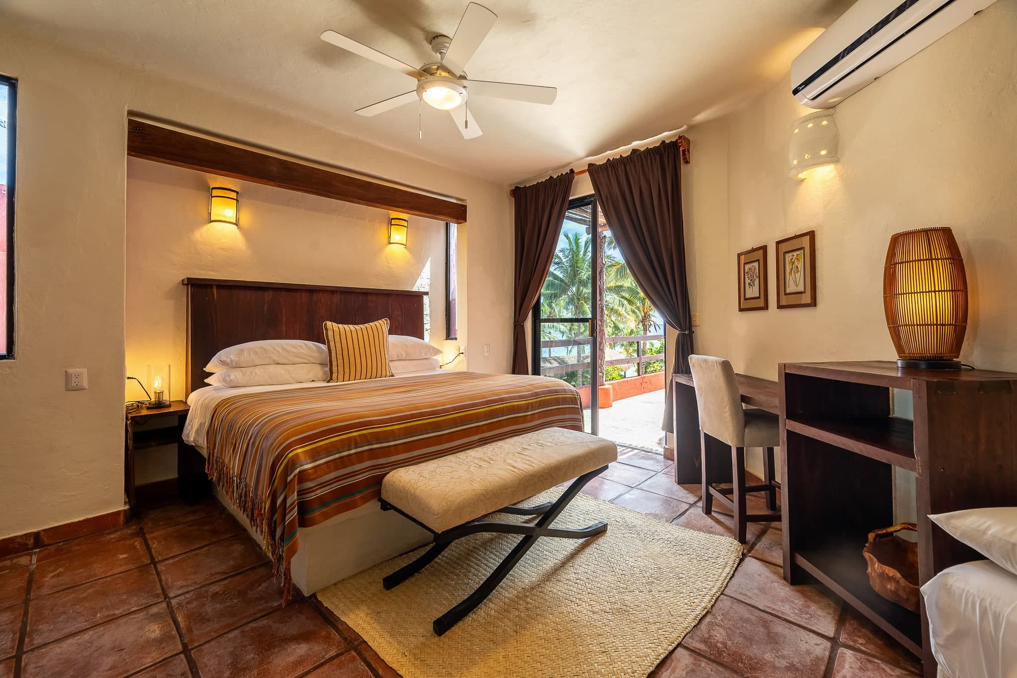 Jade Bay 9 - Image 26