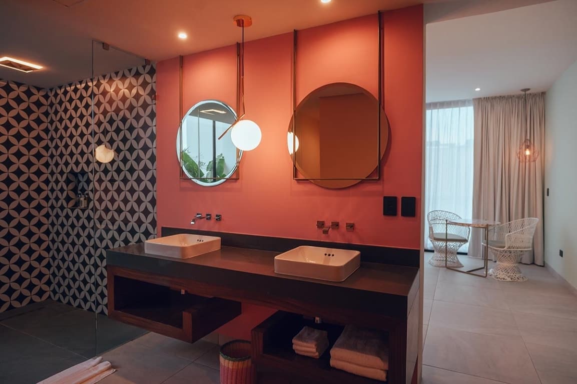 31 Room Boutique Hotel - Image 12