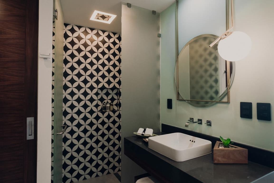 31 Room Boutique Hotel - Image 5