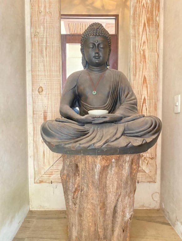 Multi-Unit: 3 Condos + Commercial Space - Image 8