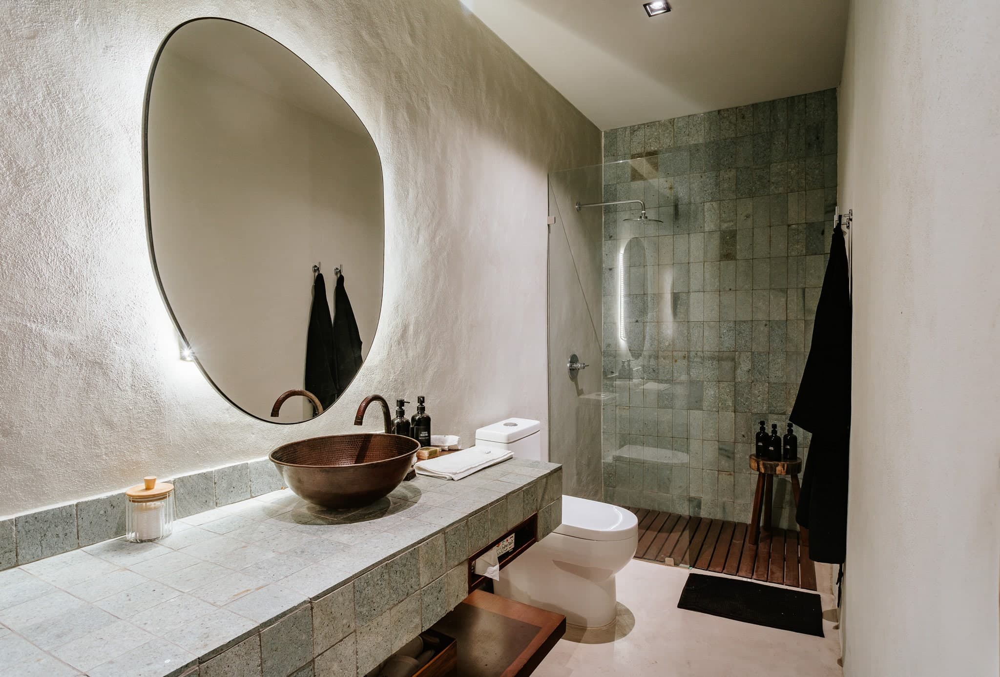 Axiotic 3 Bedroom Villa - Image 83