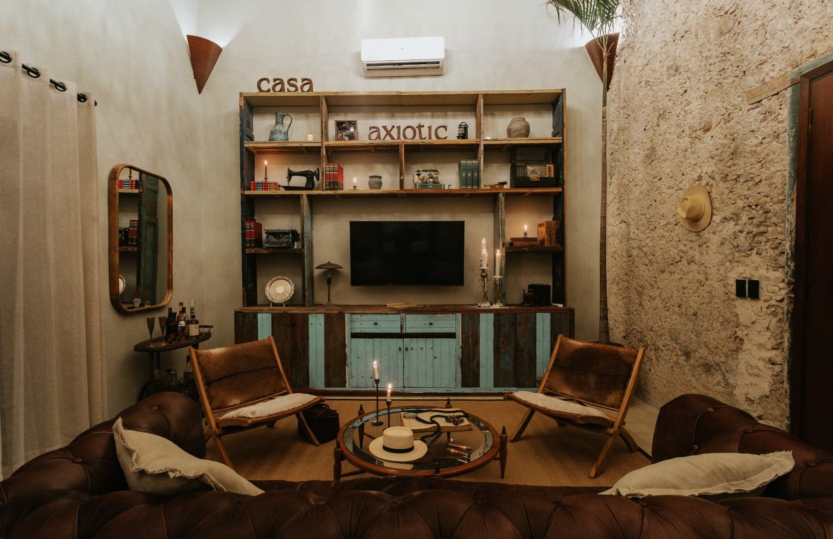 Axiotic 3 Bedroom Villa - Image 16