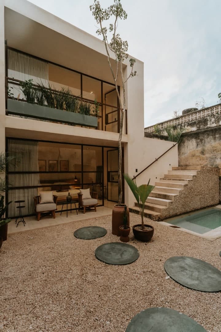 Axiotic 3 Bedroom Villa - Image 23