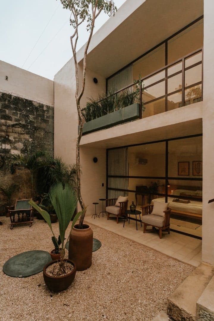 Axiotic 3 Bedroom Villa - Image 25