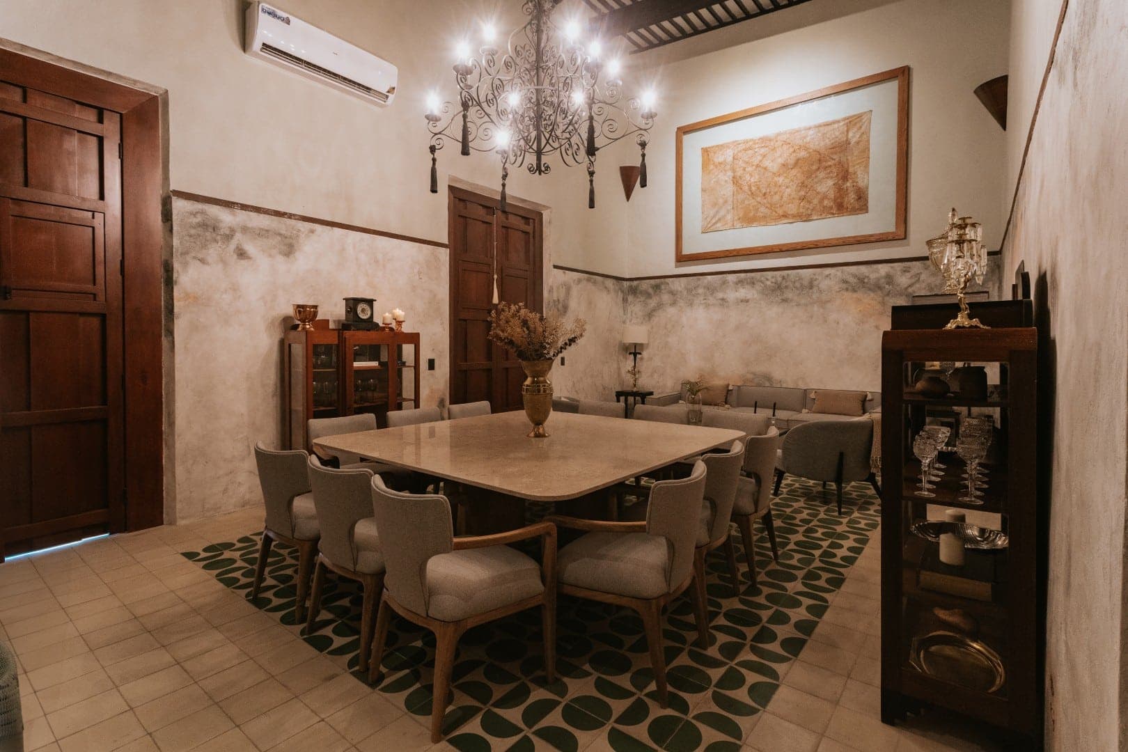 Axiotic 3 Bedroom Villa - Image 3