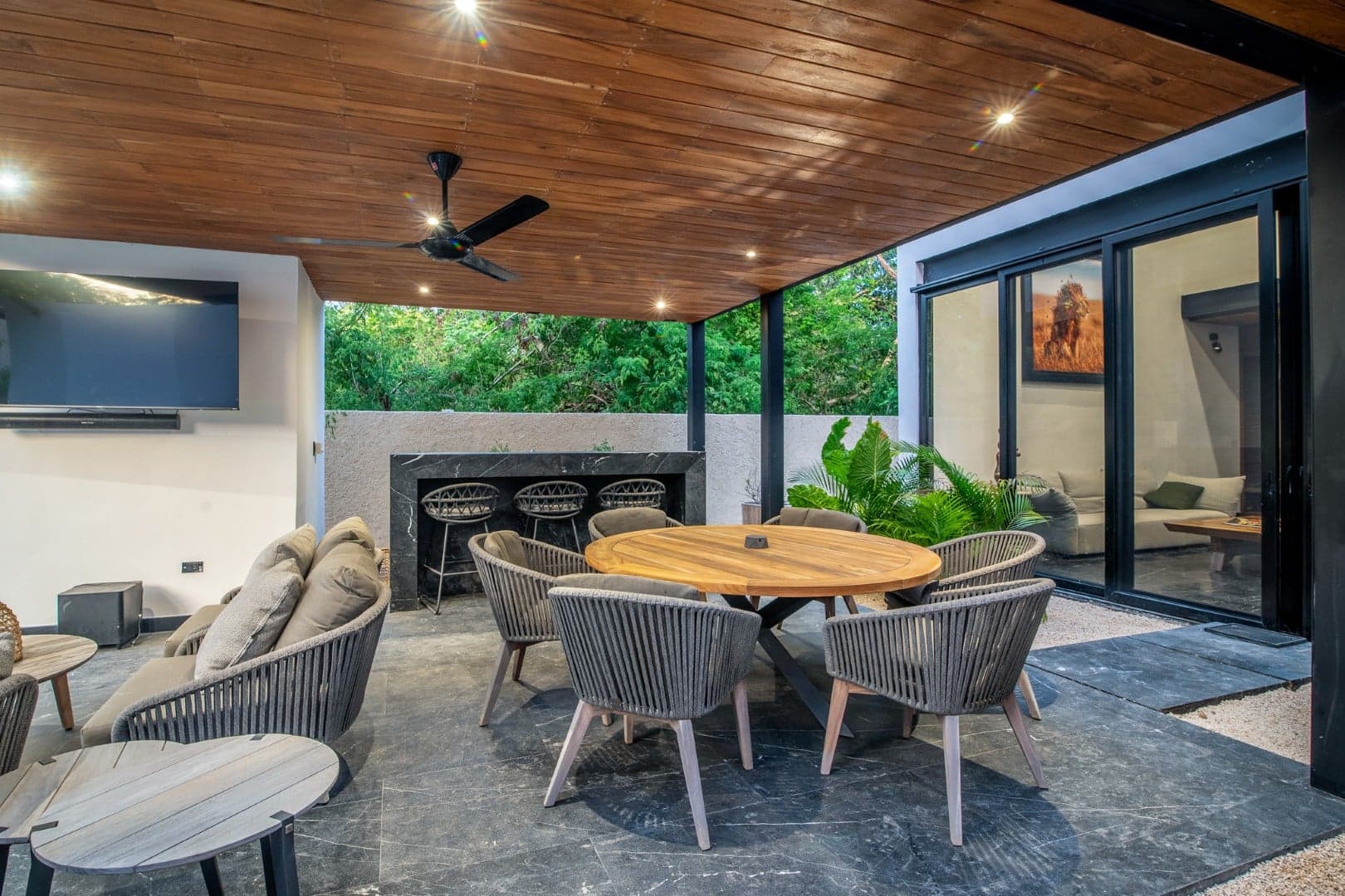 Compostela Orion 61 - Image 14