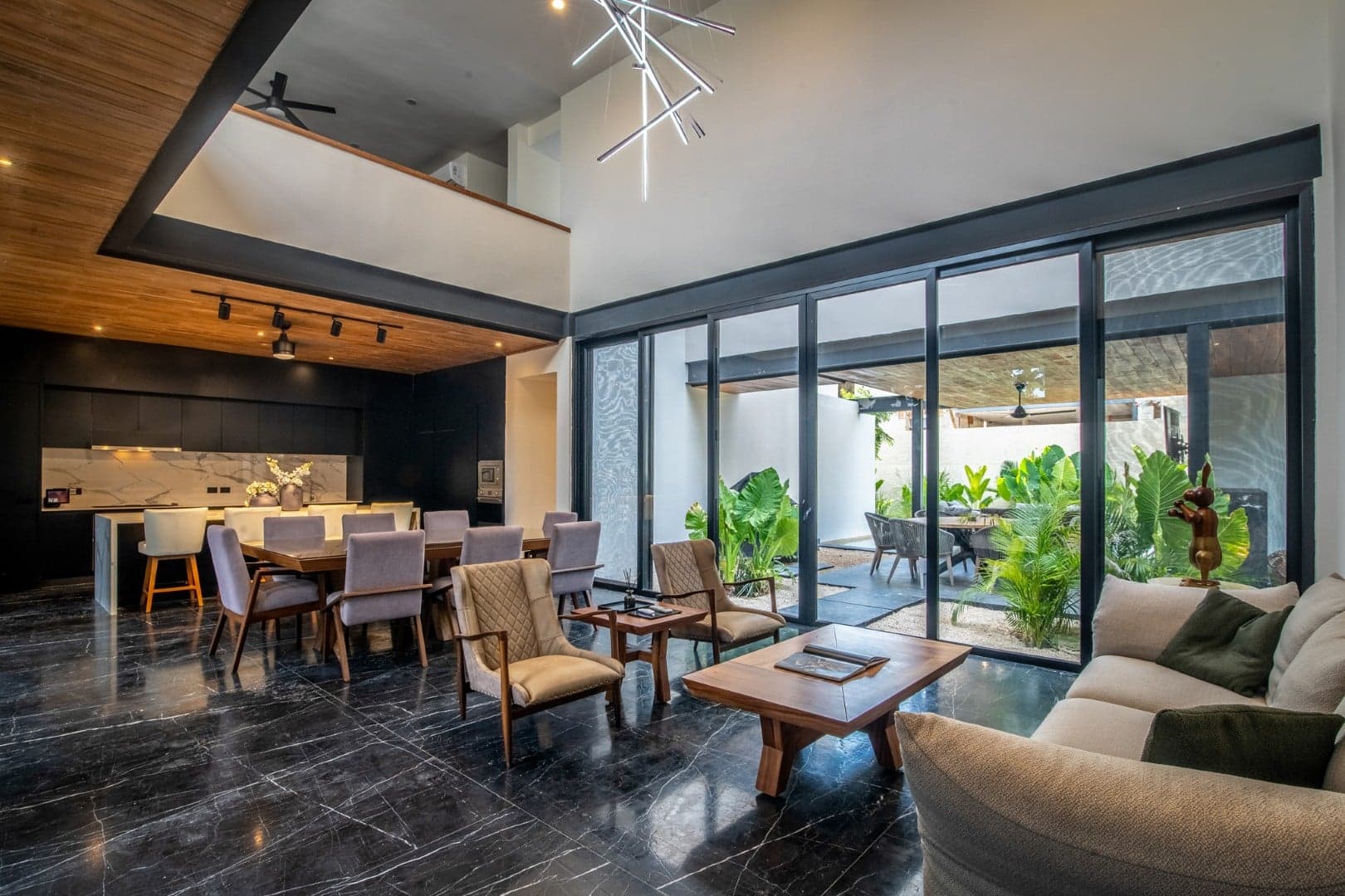 Compostela Orion 61 - Image 2