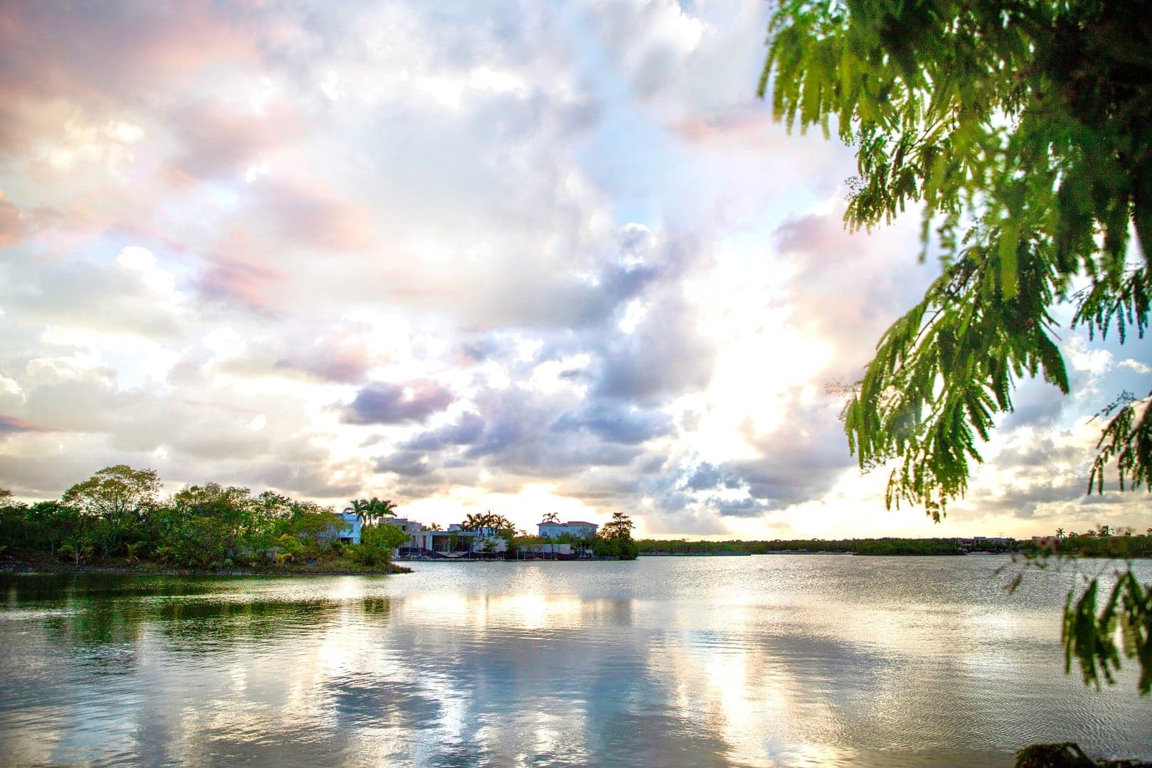 Lagos Del Sol 114 - Image 13