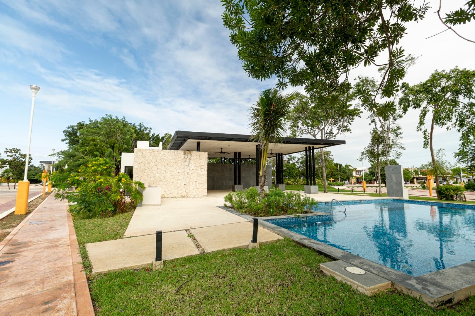 Lagos Del Sol 114 - Image 16