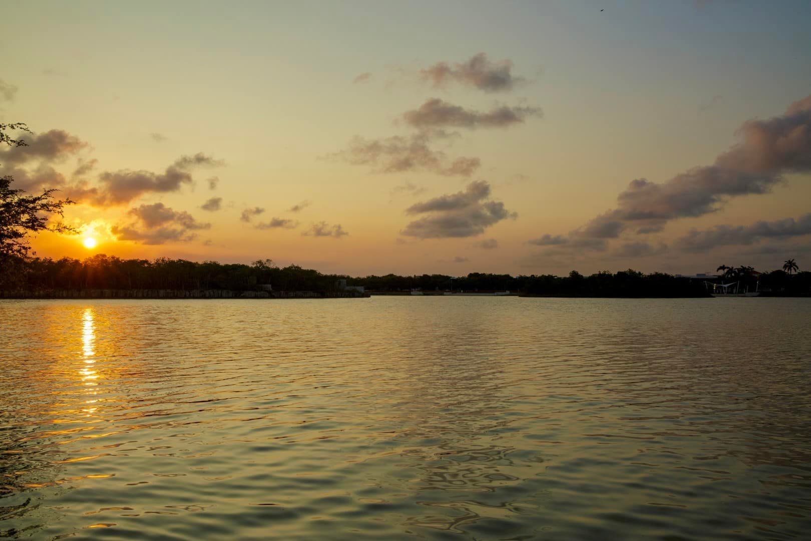 Lagos Del Sol 114 - Image 6