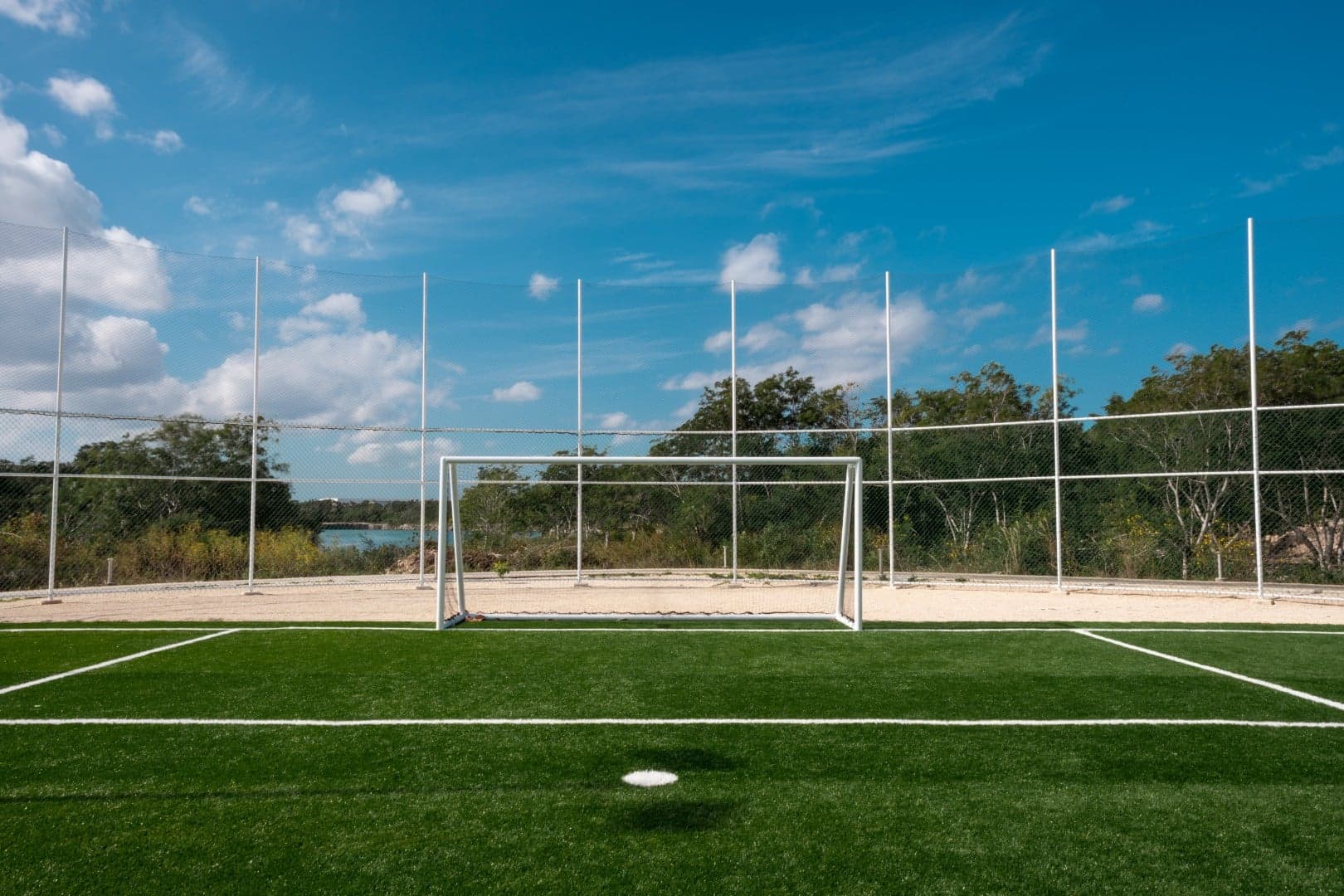 Lagos Del Sol 114 - Image 7